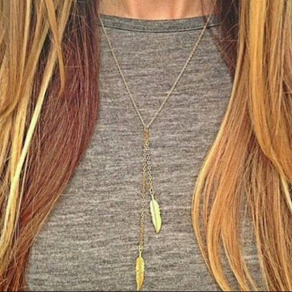 ‼️CLEARANCE PRICE FIRM‼️💥Feather Lariat Necklace💥 - Picture 2 of 2